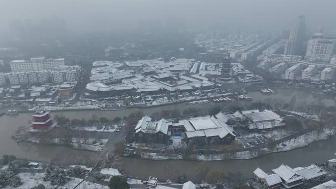 雪后江苏淮安里运河文化长廊风景