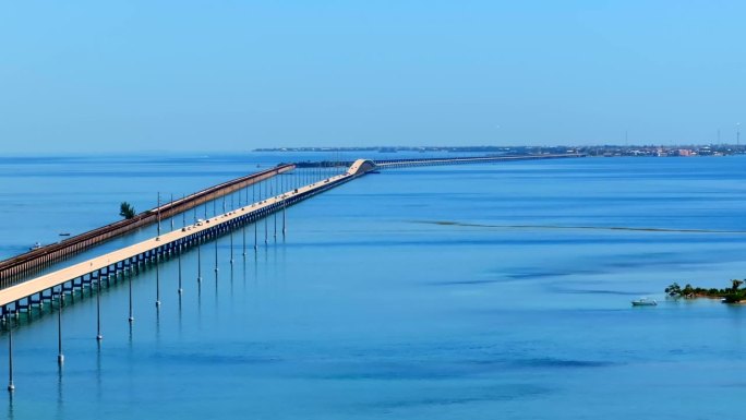2023年佛罗里达群岛七英里桥航拍照片