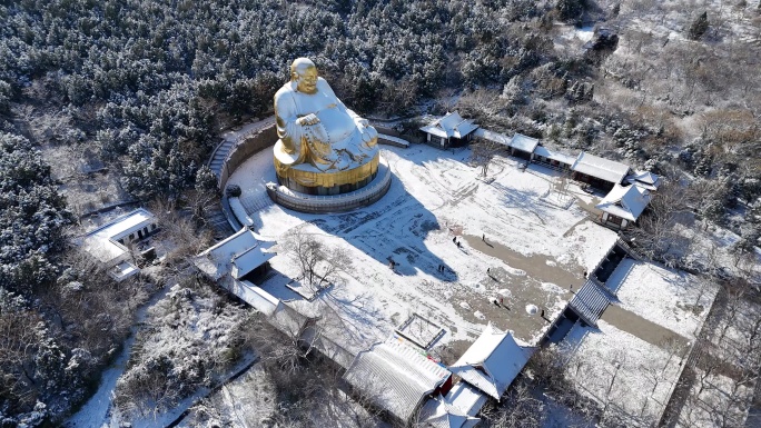 济南千佛山雪景