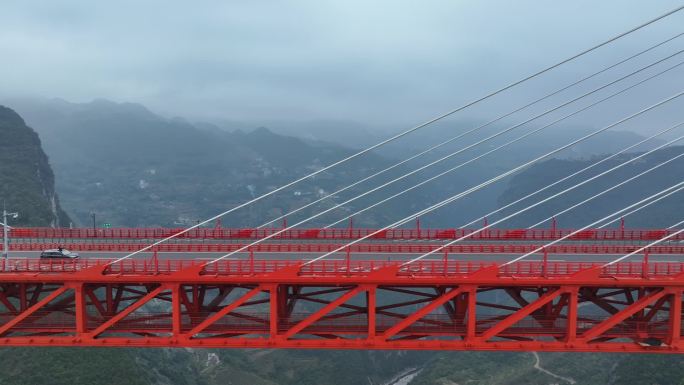 北盘江大桥世界最高桥北盘江第一桥跟车行驶