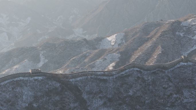 航拍长城雪景