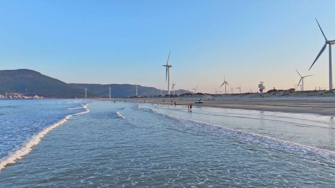 海边风车 海边航拍