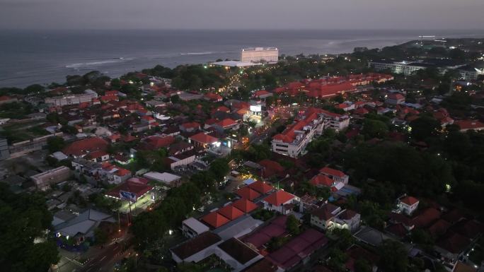 航拍印度尼西亚巴厘岛傍晚时分城市街道车流
