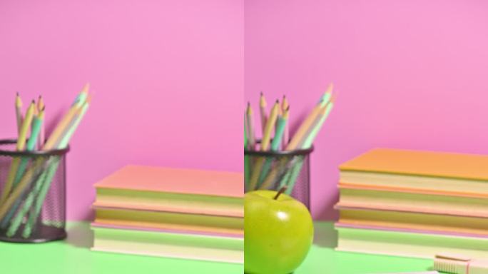 学校桌子的垂直停止运动与用品和文具的出现