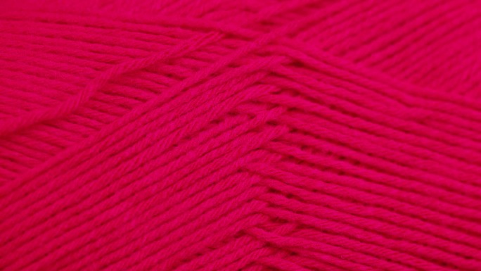 细细的红色编织线