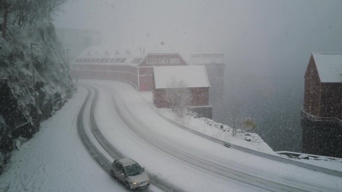 挪威卑尔根的大雪暴雪雪景