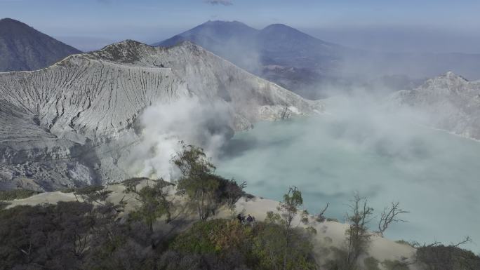 HDR印尼爪哇岛宜珍火山湖泊航拍自然风光