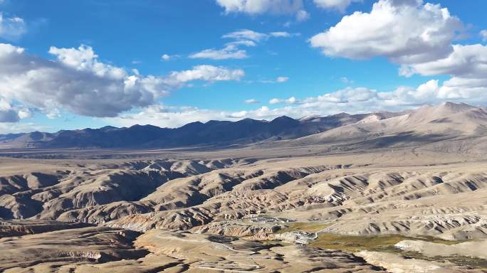 航拍西藏札达土林沙丘自然风光