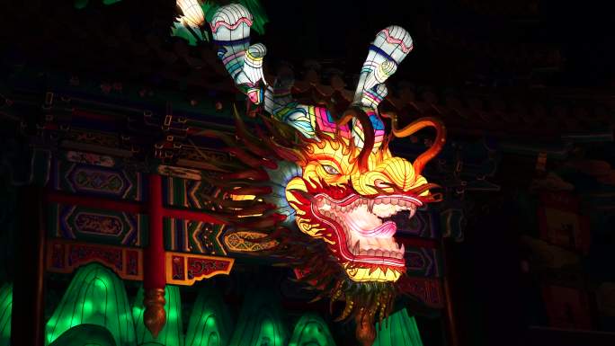 中国传统的龙灯装饰，龙形灯笼，龙抬头