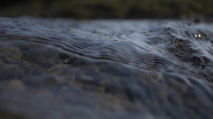 微距水流水溪水水流水