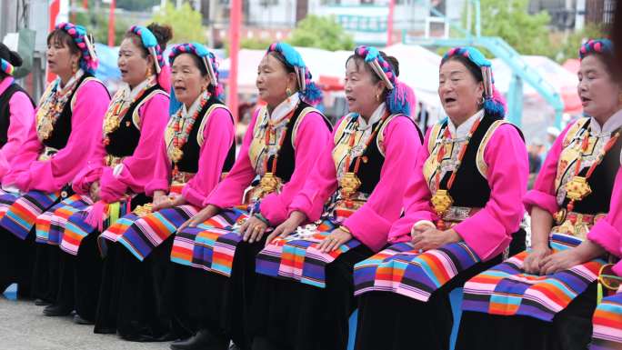 藏族歌舞节庆习俗跳舞4k