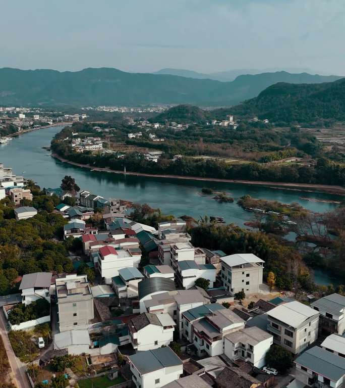 竖屏航拍大圩风光大圩的公路交通