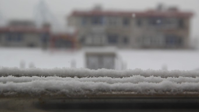 雪花飞雪飘雪下雪瑞雪兆丰年雪迎春到