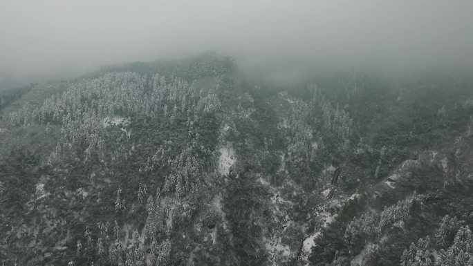 筠连雪山素材