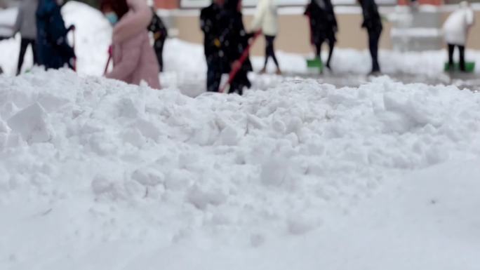 扫雪 清理停车场积雪  01