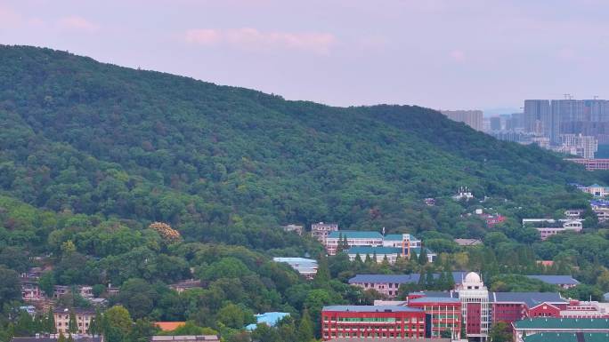 湖南长沙岳麓山风景名胜区航拍岳麓区城市风