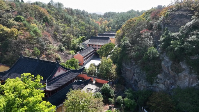 航拍浙江省绍兴市新昌县大佛寺景区美景