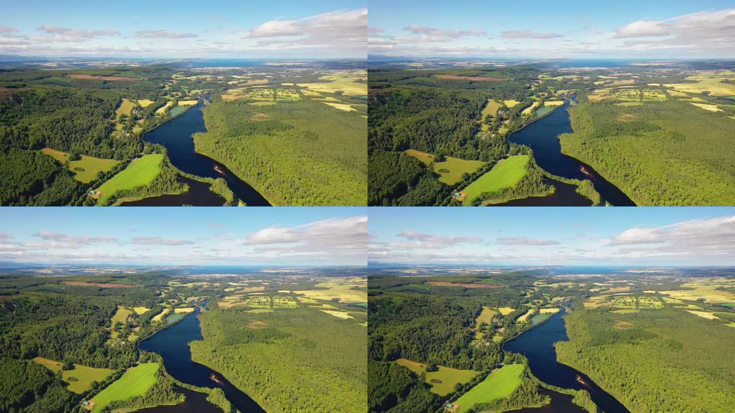 俯瞰尼斯湖，眺望因弗内斯，苏格兰高地，苏格兰