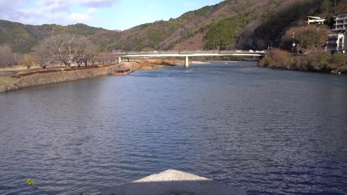 山口县岩国市金泰桥上的河景