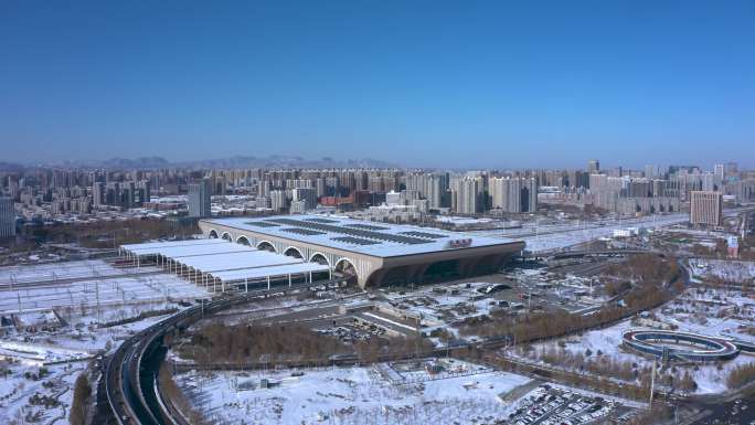 石家庄火车站道路交通雪景航拍