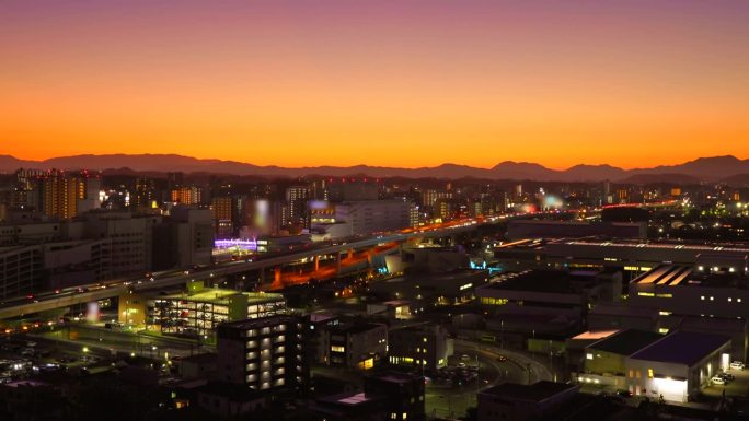 从山顶看到的北九州市景