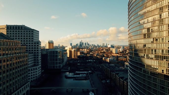 无人机视角下的伦敦摩天大楼