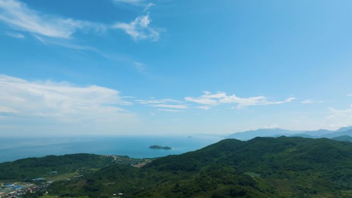 海南蓝天白云大全景航拍