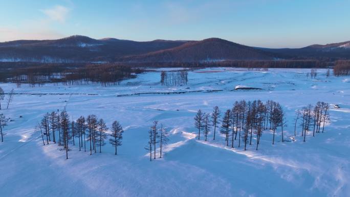 航拍山谷湿地雪原风光