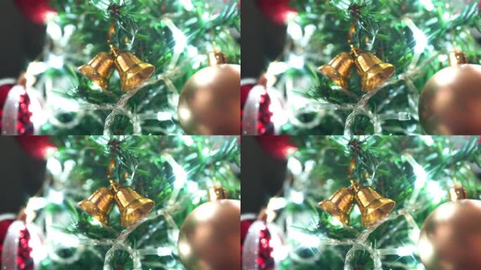 圣诞树上的圣诞铃铛装饰着彩灯