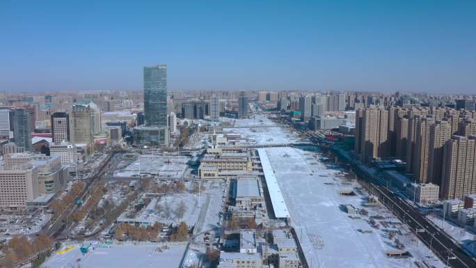 石家庄中央公园老火车站正太饭店纪念碑雪景