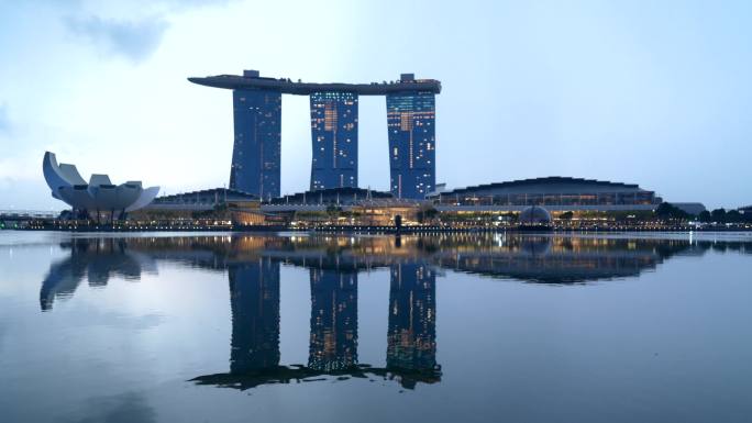 新加坡帆船酒店凌晨降雨延时摄影