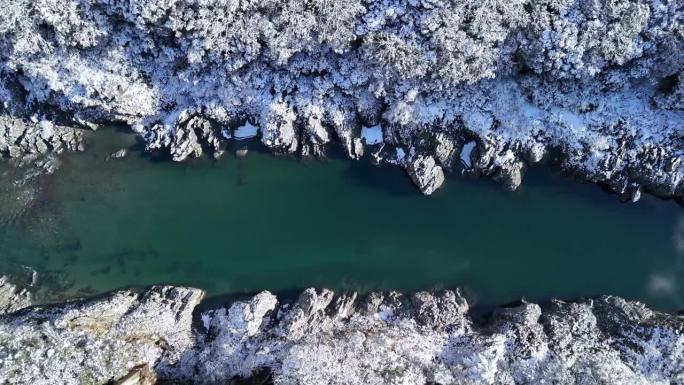 德岛县三好市小盆峡美丽的雪景