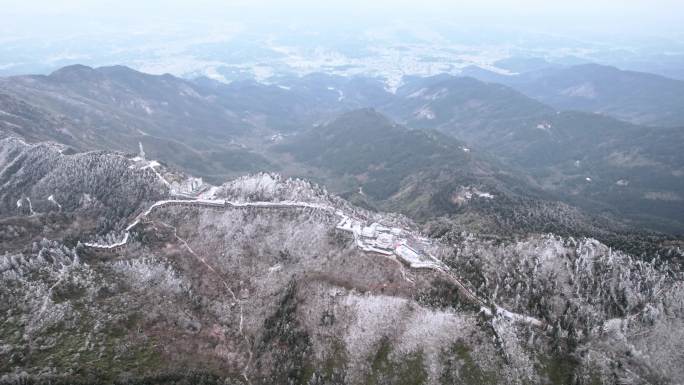 湖南南岳衡山松树凇雪景延时摄影