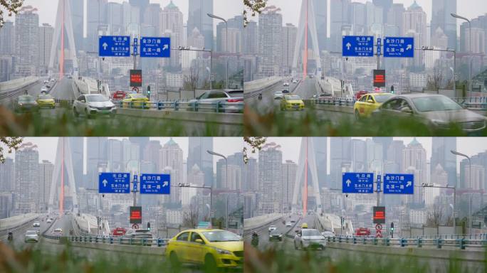4k实拍重庆千厮门大桥上的出租车车流
