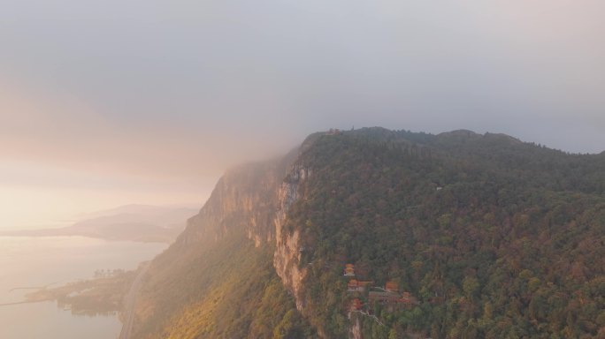 5K-云雾缭绕的昆明西山风景区睡美人日出