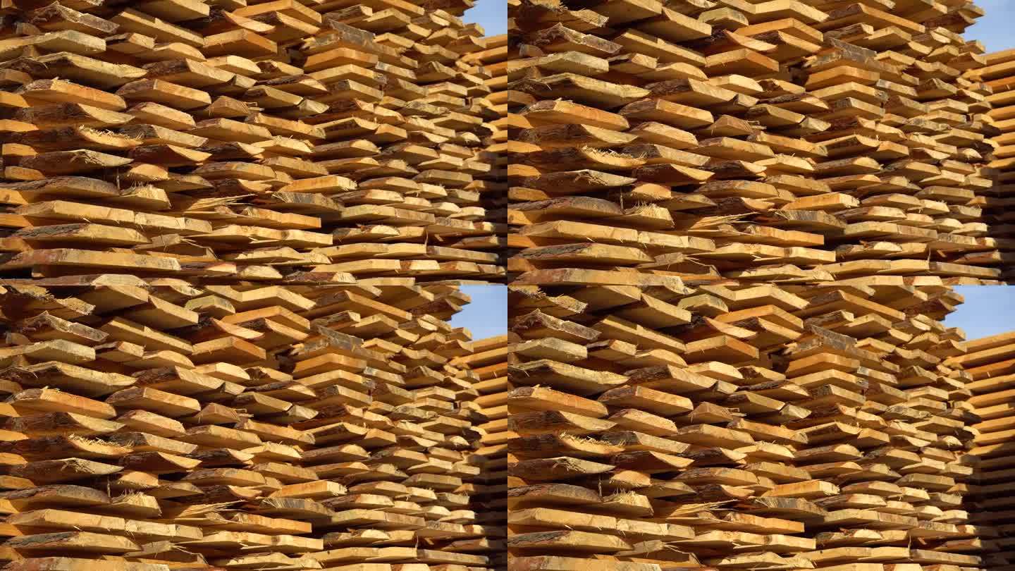 木材仓库里的木板，栏杆。生产木板。4 k。