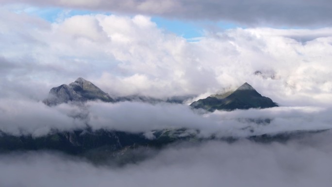 梅里雪山 航拍 云南 香格里拉 云海