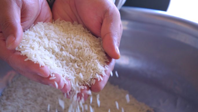 大米打米筛米