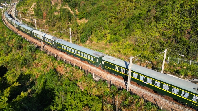 京九铁路  绿皮火车  春运  旅客列车