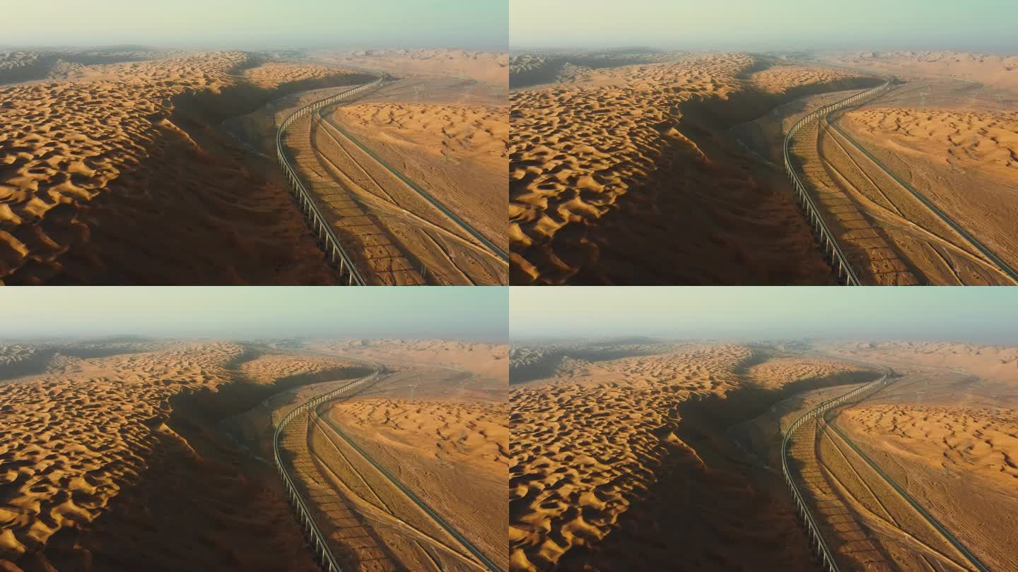 敦煌附近的沙漠公路、铁路