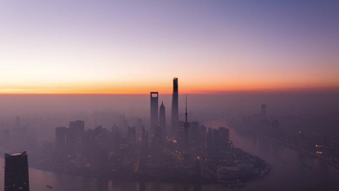 航拍冬日晨雾（雾霾）中的上海日出合集