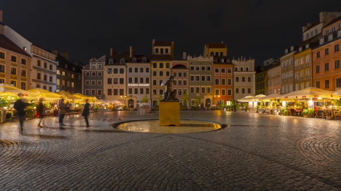 老城市场，华沙夜生活的时间流逝