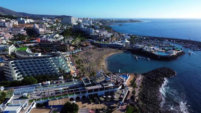 西班牙特内里费岛阿德耶海岸的度假胜地普拉亚德拉平塔和科隆港鸟瞰图