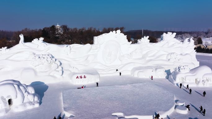 哈尔滨太阳岛雪博会雪雕4K航拍