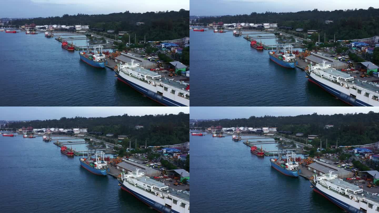 印尼加里曼丹的港口城市巴厘巴班和印尼国家石油公司炼油厂-无人机拍摄