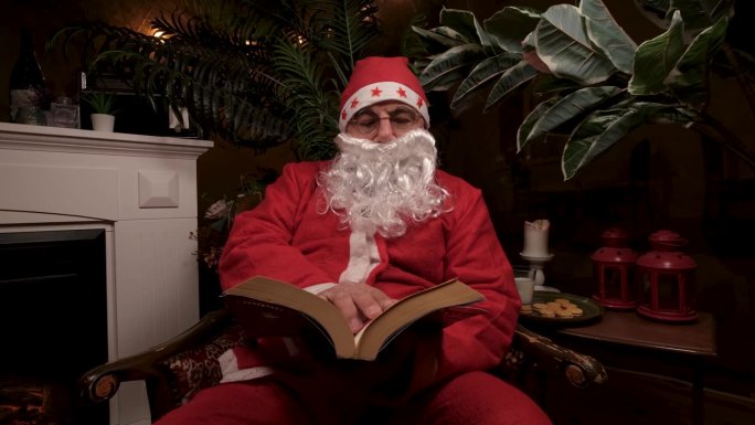 圣诞老人读书国外节日