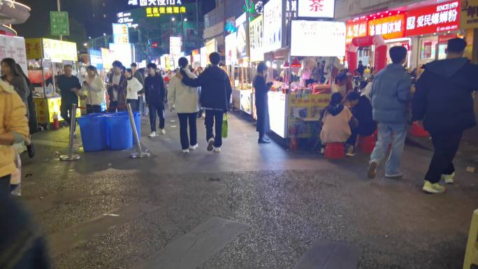 夜市 夜生活 地摊 地摊经济 夜间经济