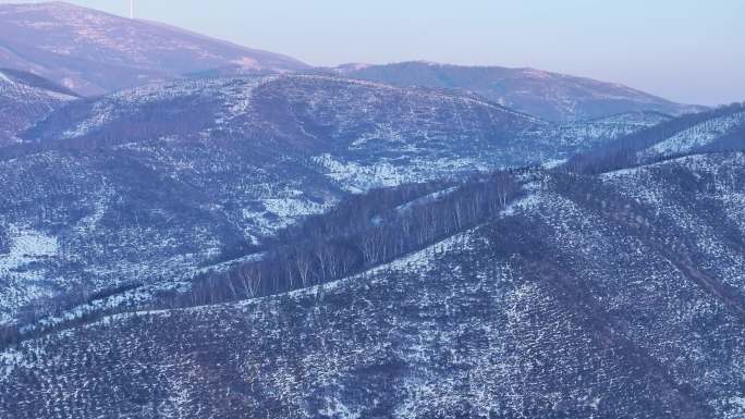 雪山航拍高山