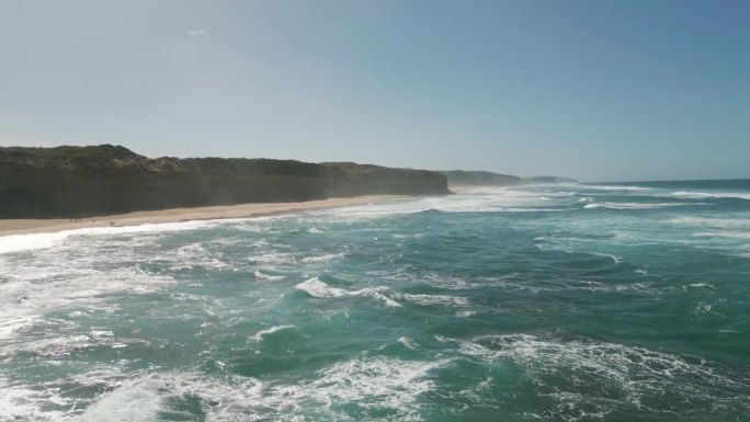 美丽的无人机拍摄的大洋路澳大利亚维多利亚州下
