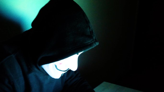 黑客在远程攻击电脑视频素材4